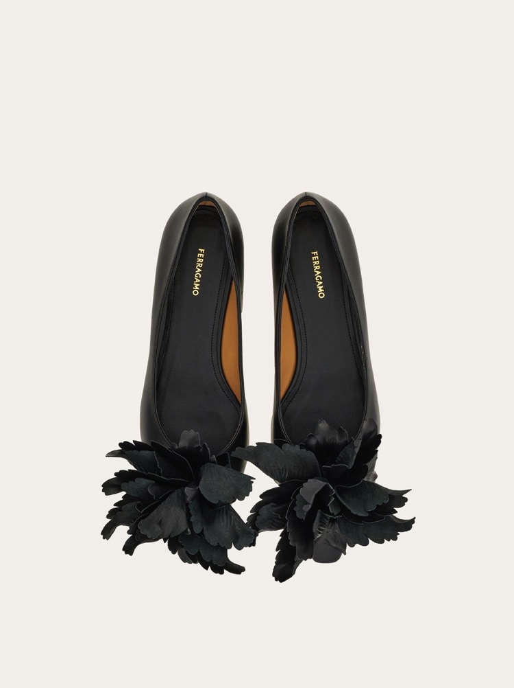 Flower embellished ballet flat Gallery image 3
