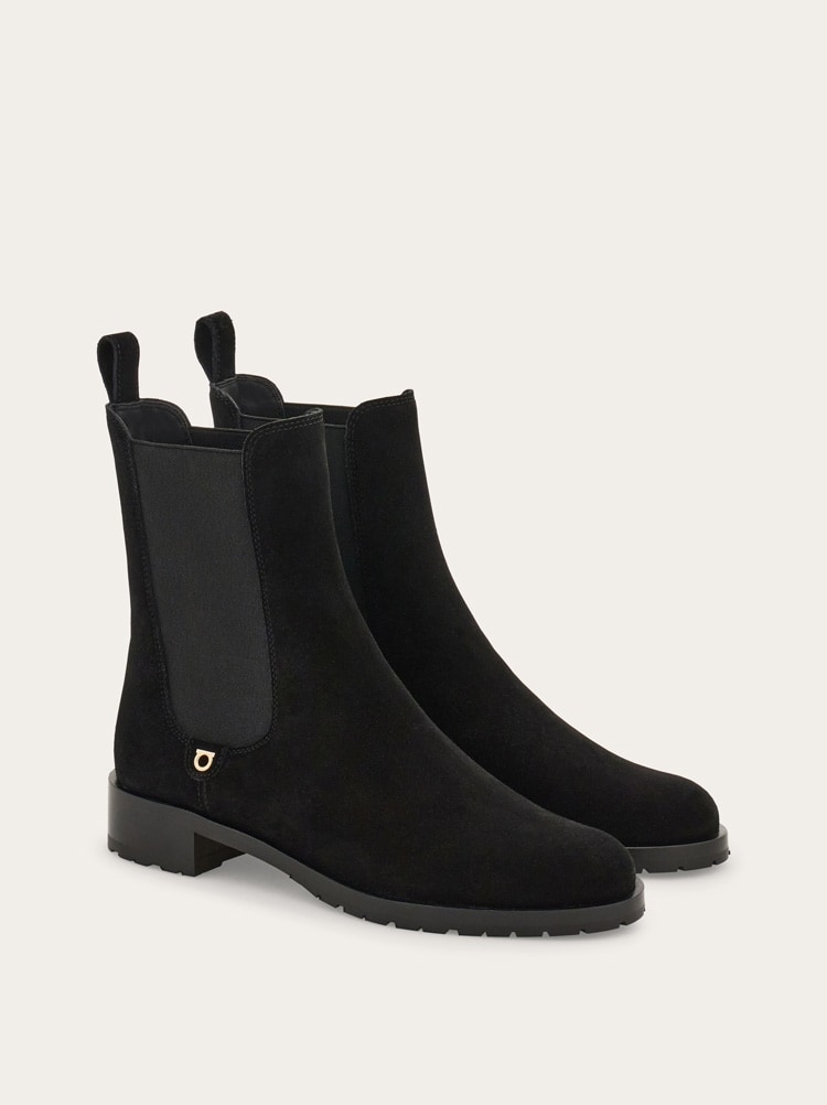 Chelsea boot Gallery image 2