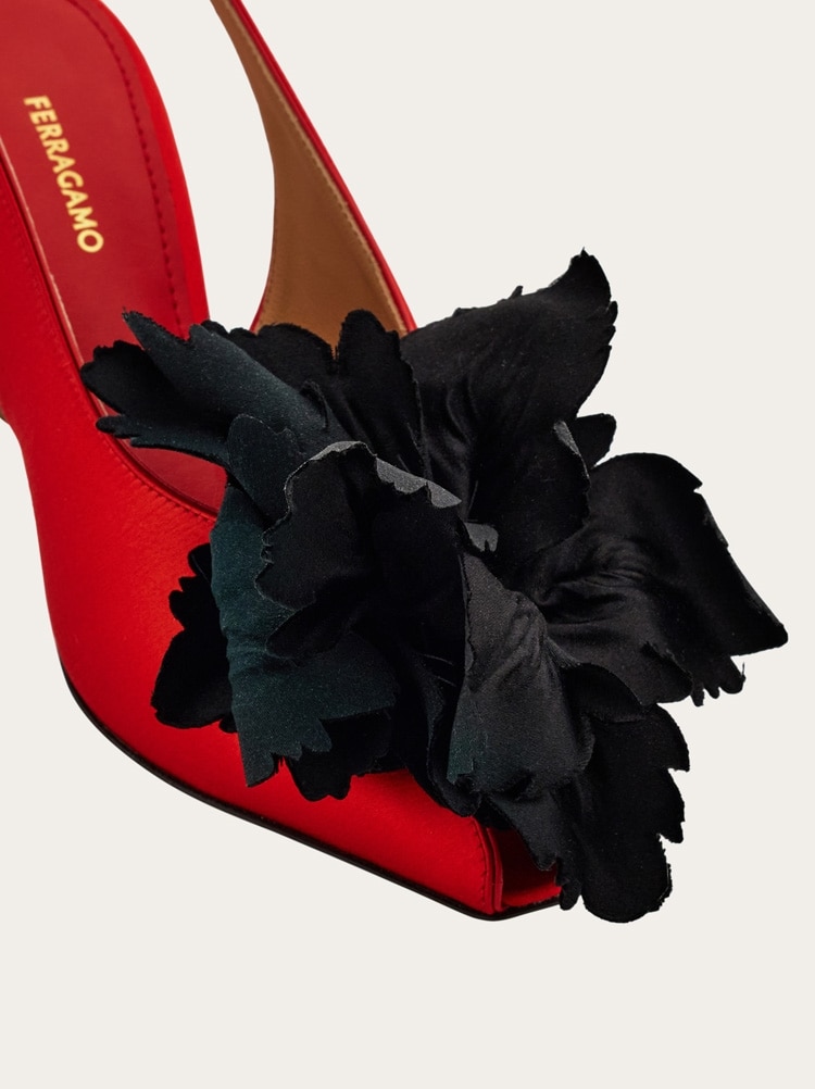 Slingbacks con flor Gallery image 5