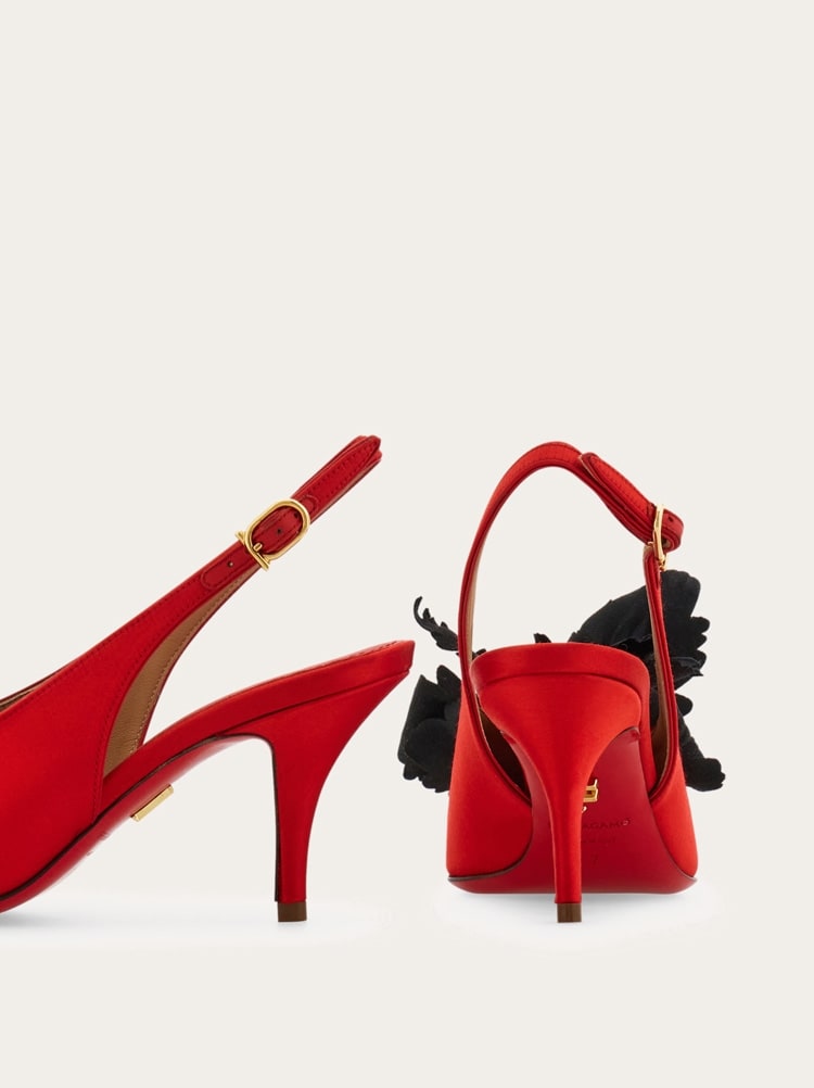 Slingbacks con flor Gallery image 6