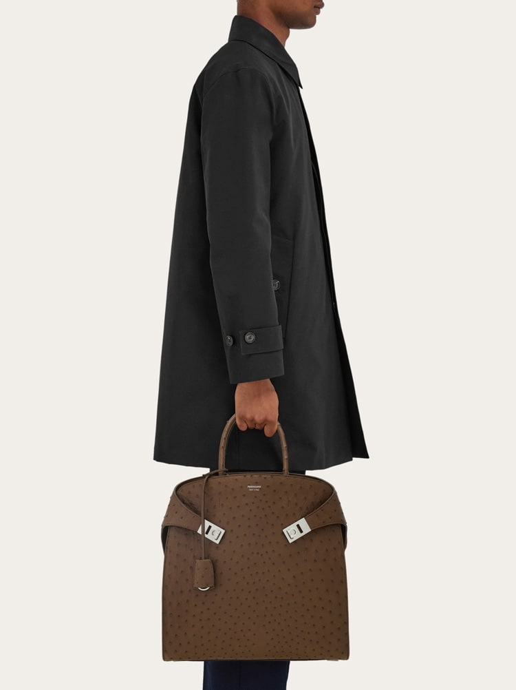 Hug tote bag Gallery image 2