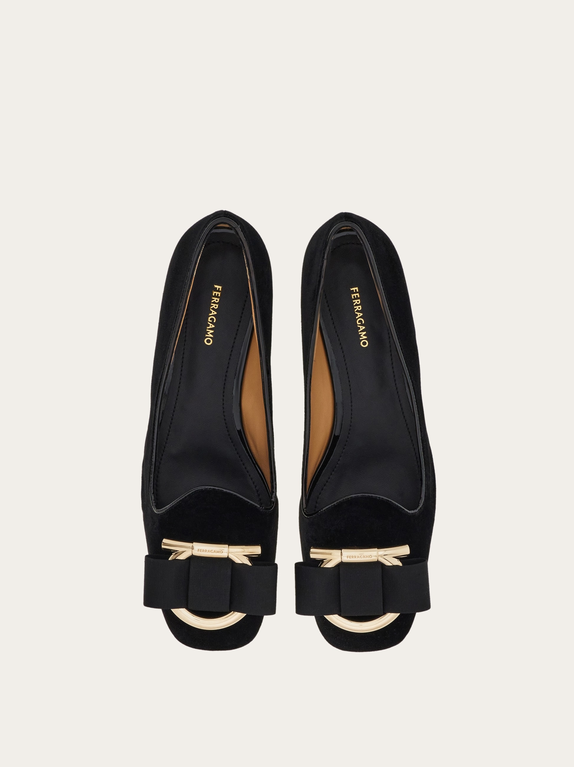 ベルベット パンプス - ウィメンズ | Ferragamo
