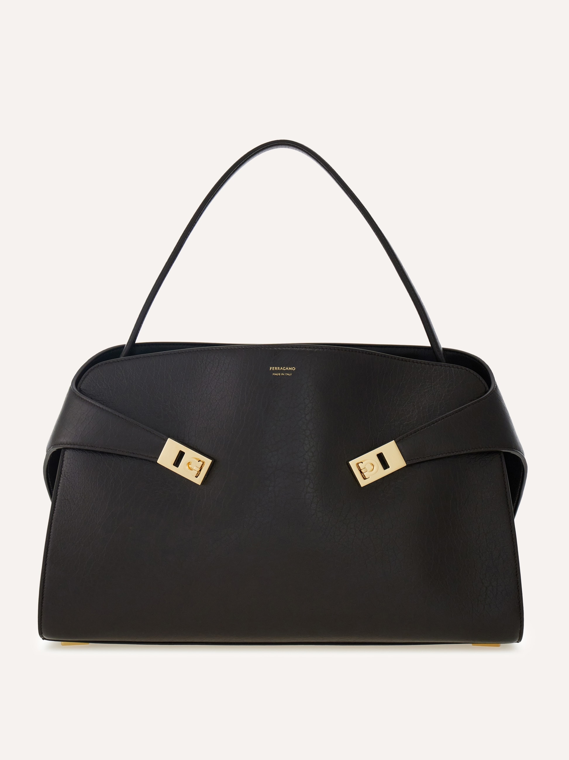 【未使用品】本革Salvatore Ferragamo ハンドバッグ Hug soft bicolor shoulder bag (L) - Women | Ferragamo