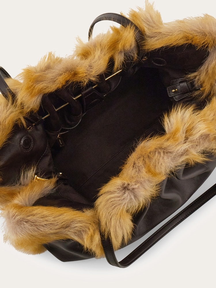 Ferragamo Soft-bag (M) Gallery image 5