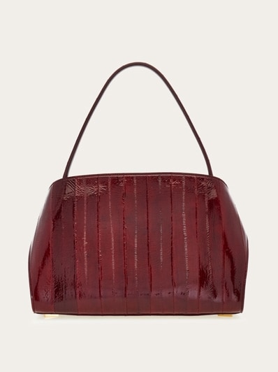 ショルダーバッグ・ポシェット Salvatore Ferragamo HUG SH M RED Shoulder Bags bag ug soft Hug soft shoulder bag (M) - Women | Ferragamo