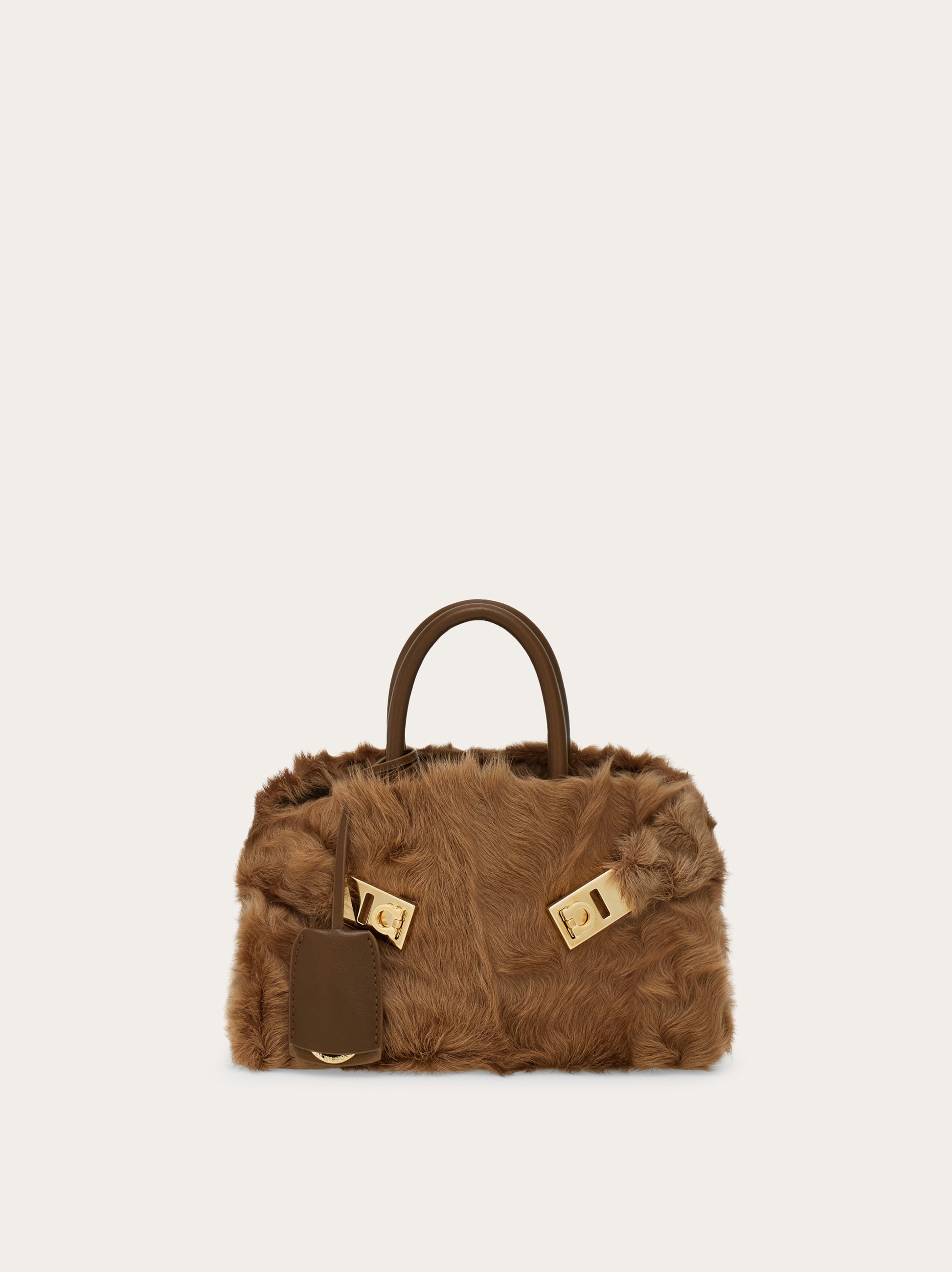 (10月1日まで)よんぴょん フェラガモ Hug ハンドバッグ XS 10月1日まで)よんぴょん様専用 フェラガモ Hug ハンドバッグ XS