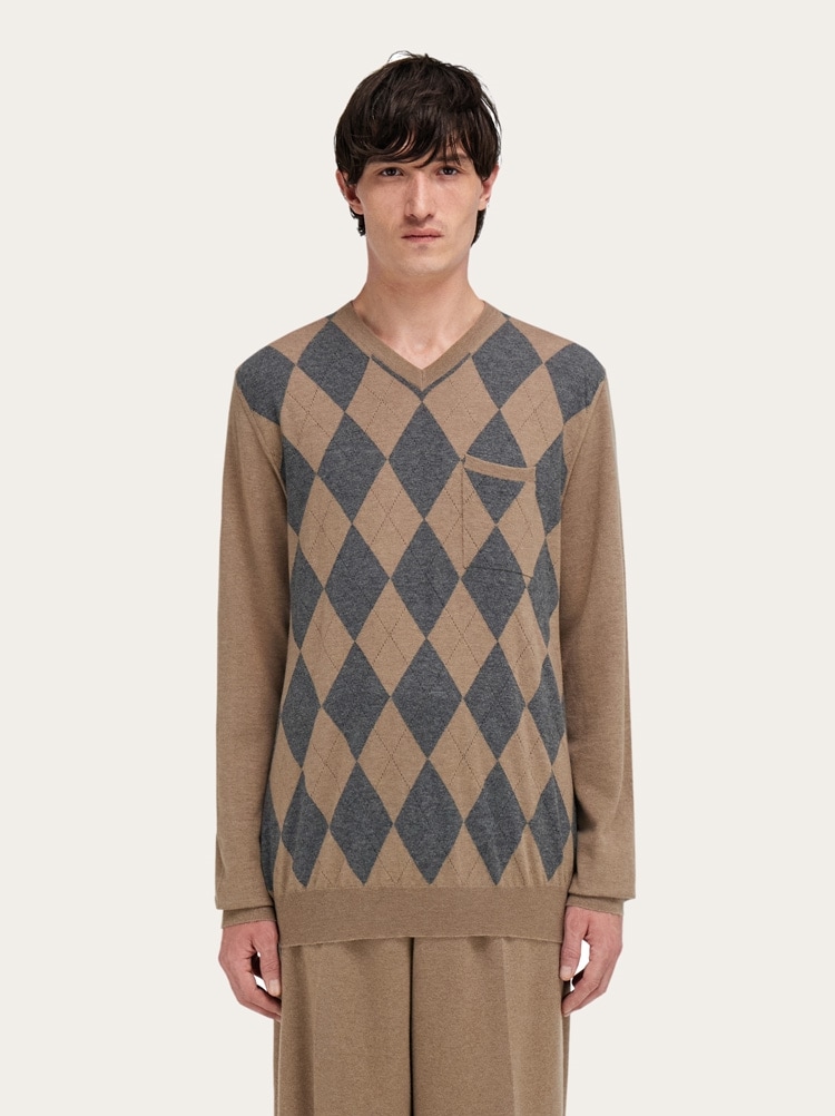 Pullover mit V-Ausschnitt Gallery image 2