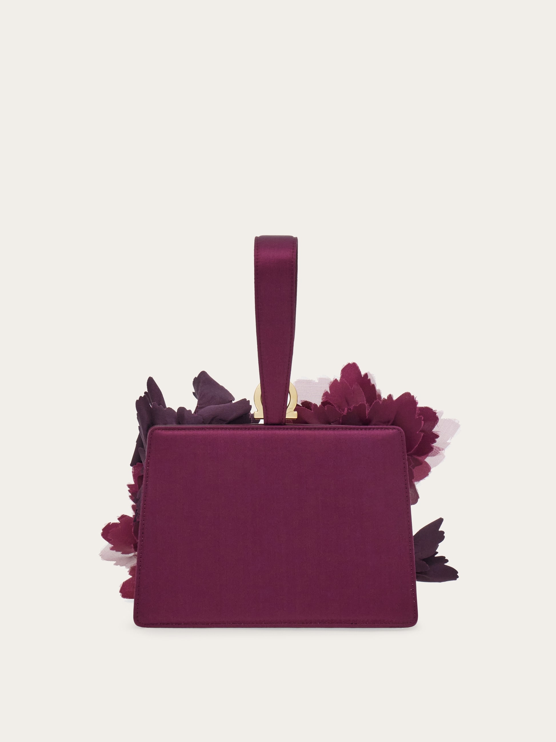 店舗限定商品】クラッチバッグ - ウィメンズ | Ferragamo 店舗限定商品】クラッチバッグ - ウィメンズ | Ferragamo