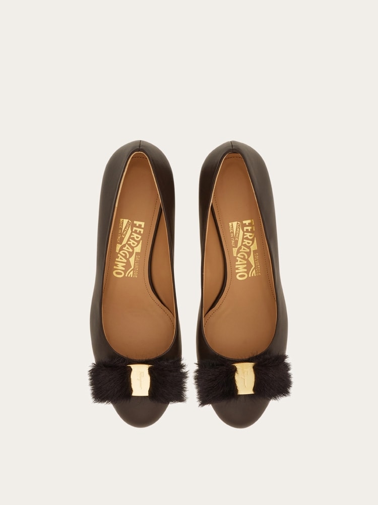 Vara block heel pump Gallery image 3