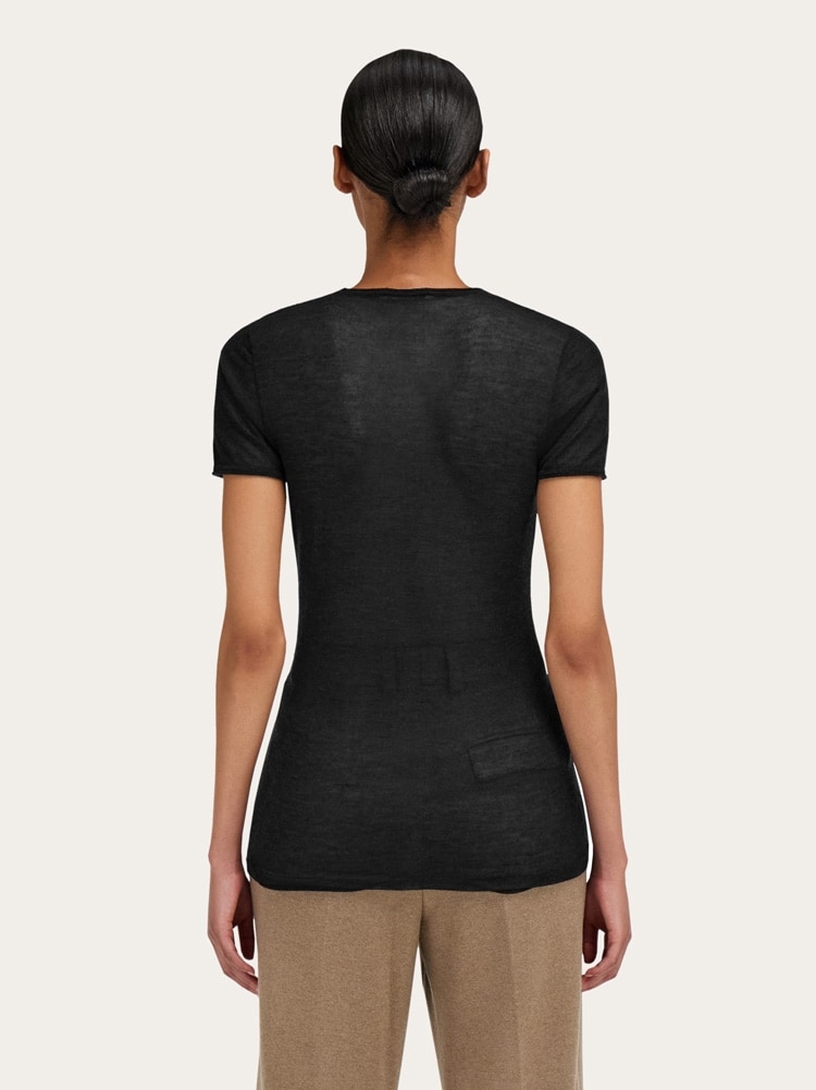 Knitted T-shirt Gallery image 3