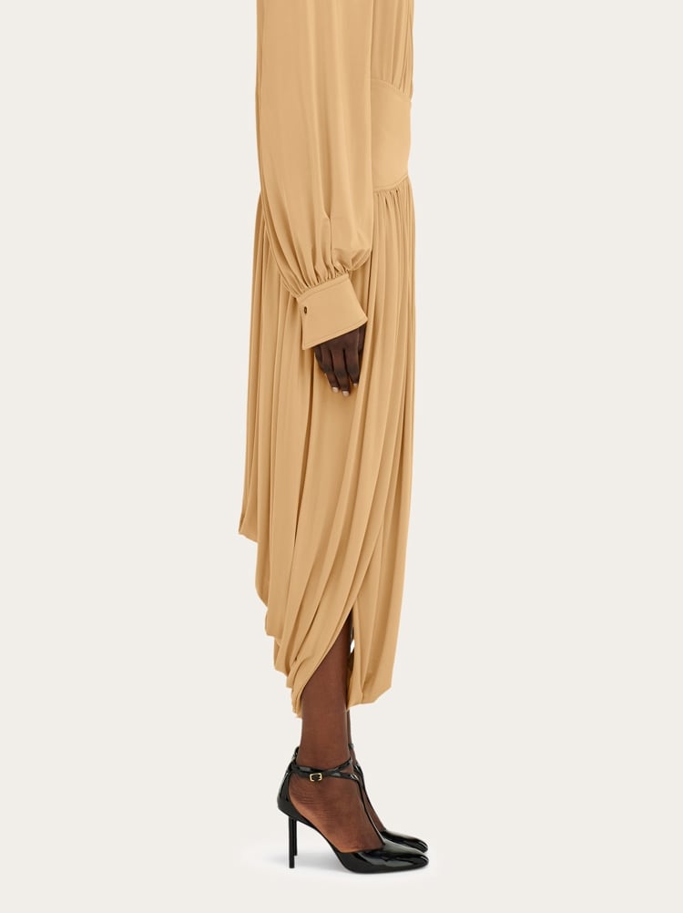 Skirt with Basque detail Gallery image 3