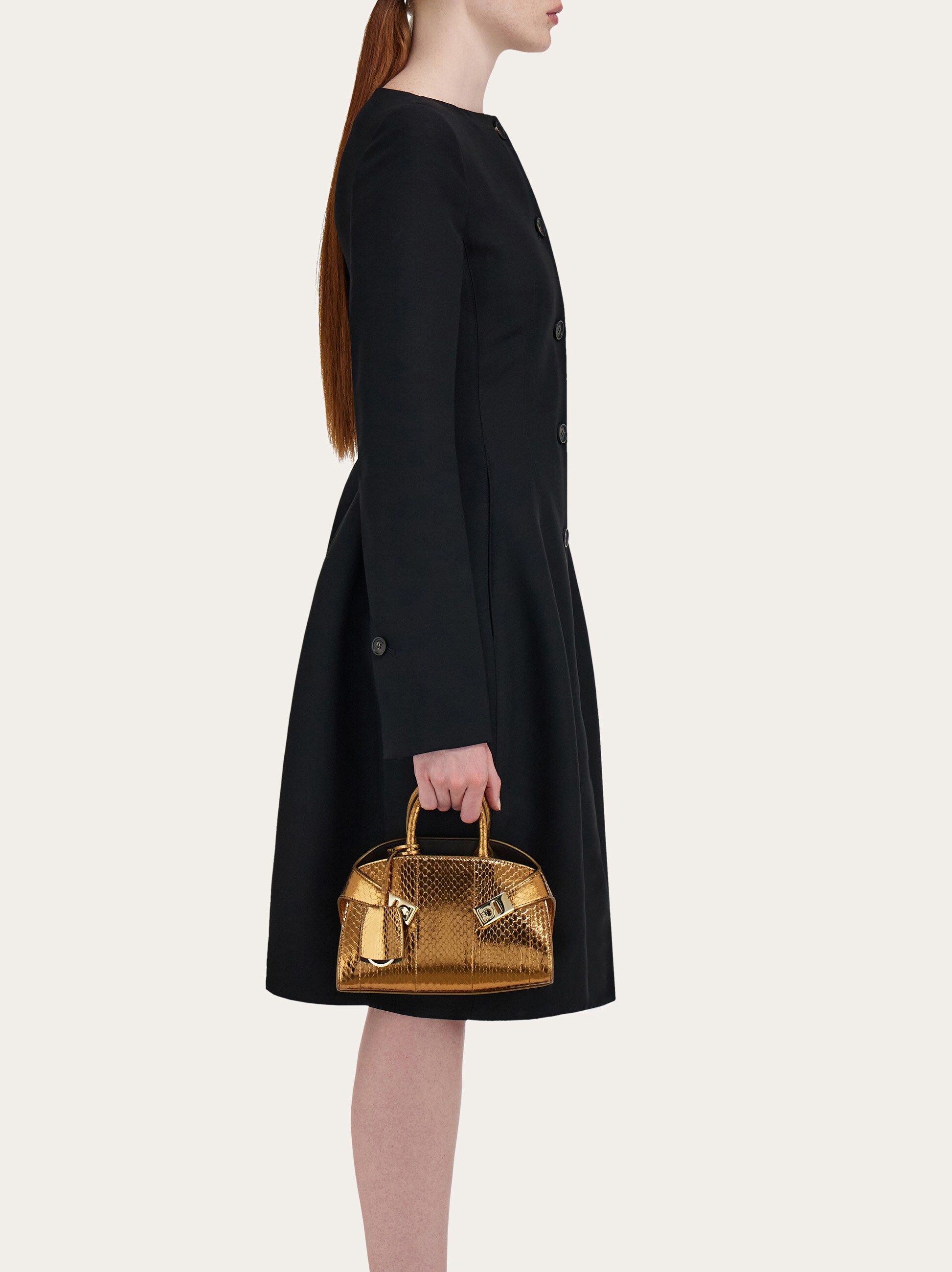 Hug handbag (XS) - Women | Ferragamo