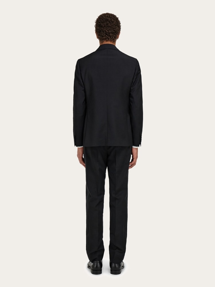 Dress suit Gallery image 3