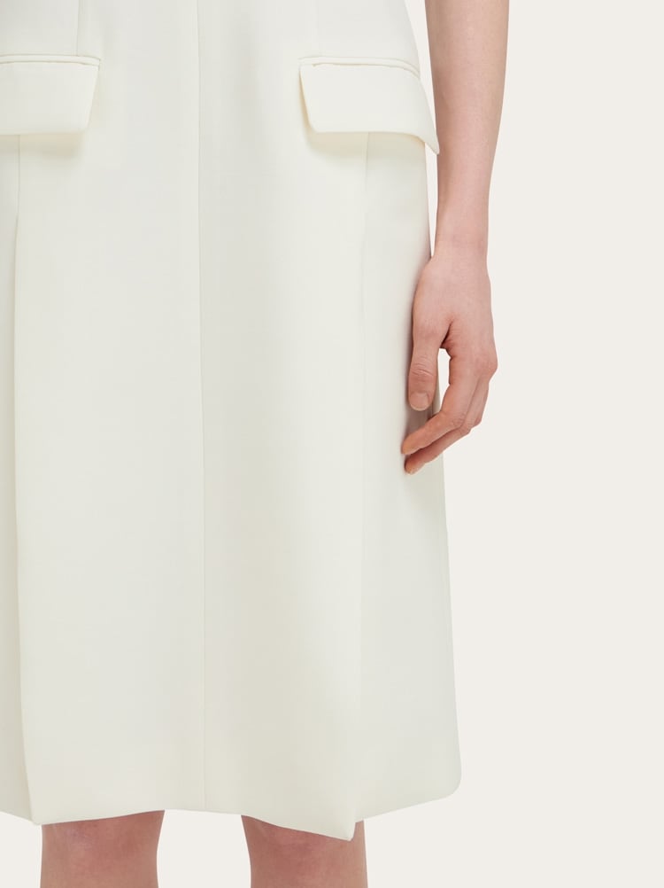 Sleeveless tailored dress Gallery image 6