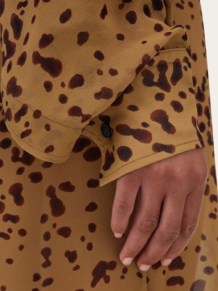 Silk dress with orchid print Gallery image 7