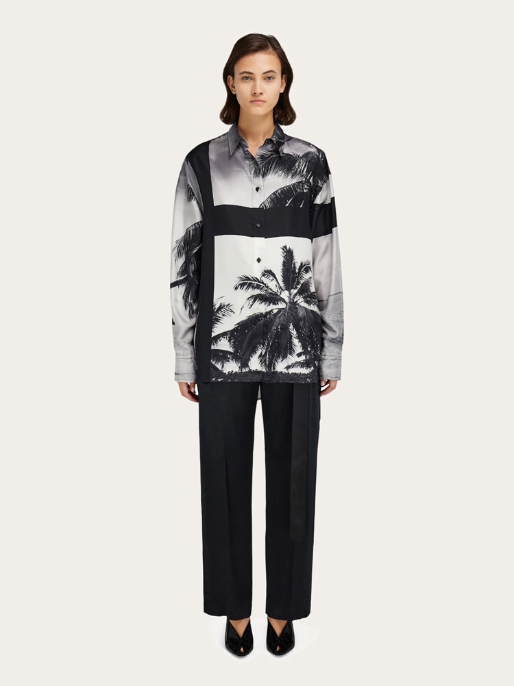 Oversize shirt with Trinidad print Gallery image 7