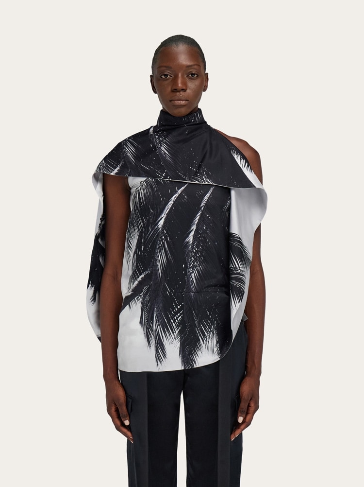 Asymmetric blouse with Trinidad print Gallery image 2