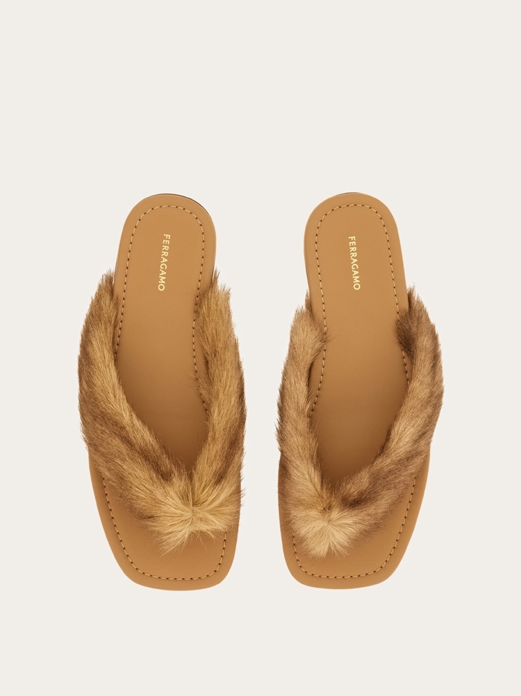 Thong sandal with fur detail Gallery image 3