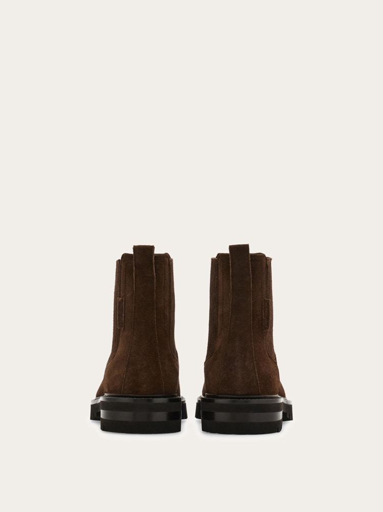 Chelsea boot Gallery image 4