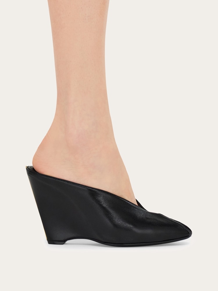Peep toe mule Gallery image 4