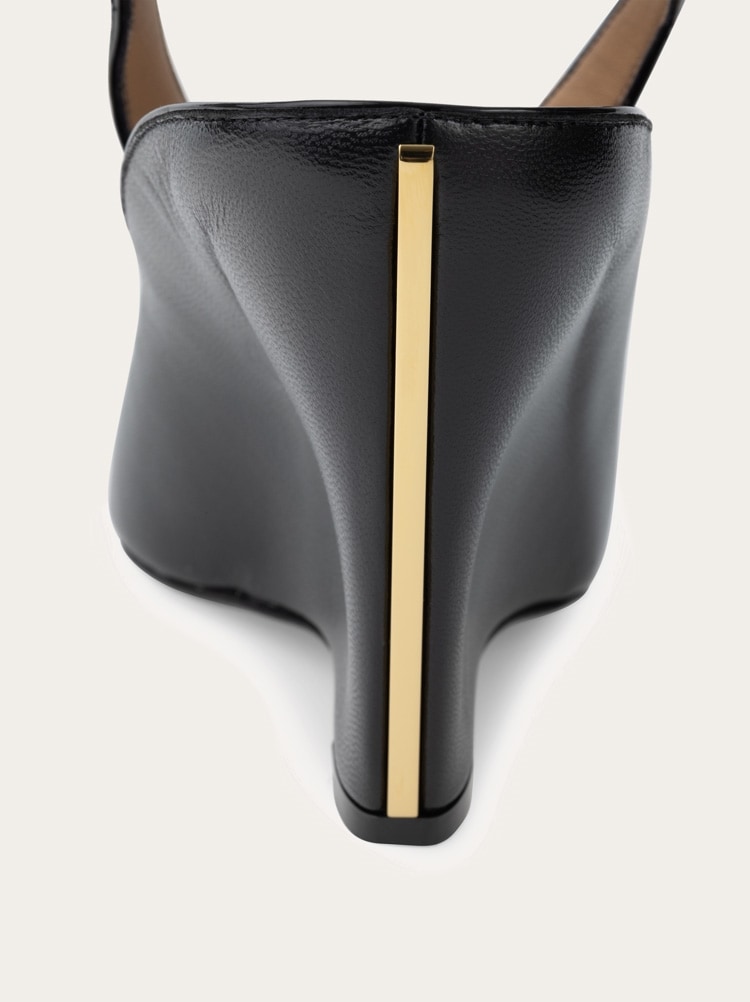 Peep toe wedge sandal Gallery image 6