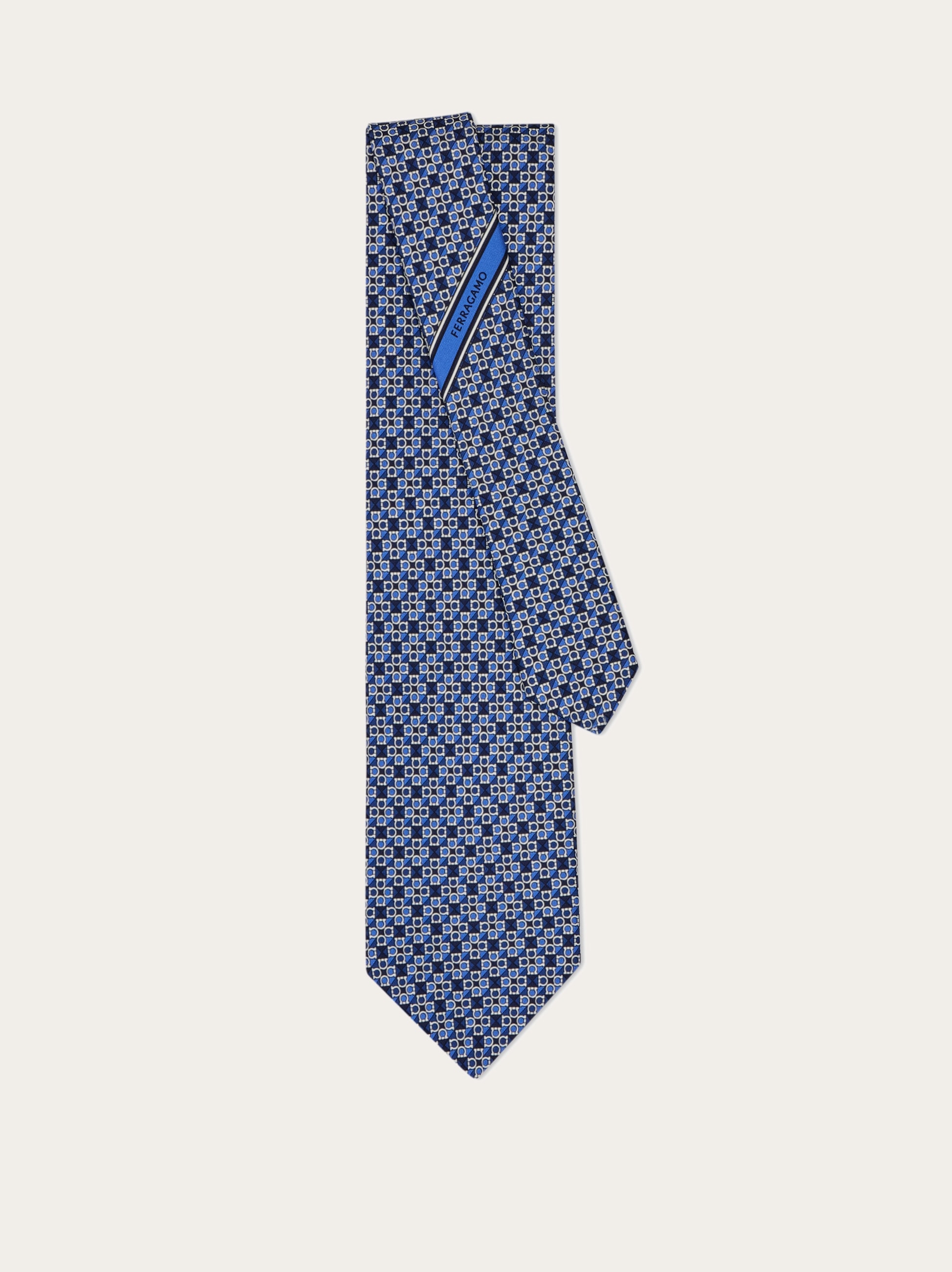 新品 フェラガモ FERRAGAMO ネクタイ GANCINI ベルデ Gancini square print silk tie - Men | Ferragamo