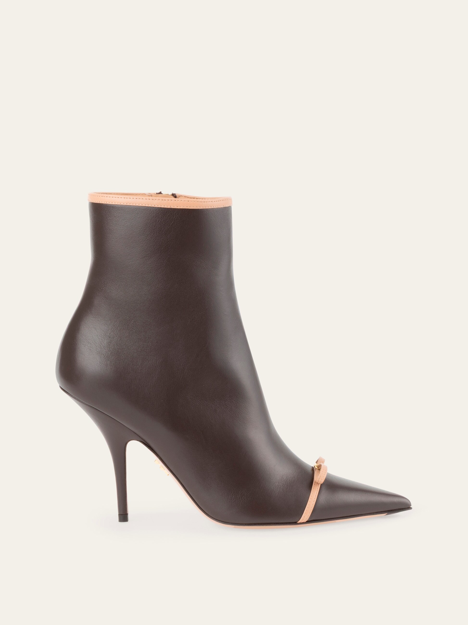 Pointed ankle boot with mini bow detail - Women | Ferragamo display picture 3
