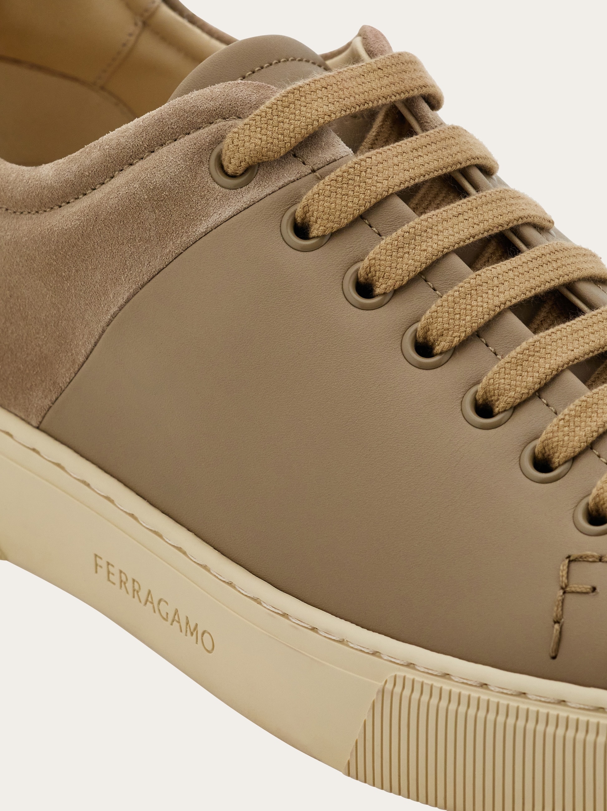 Low cut sneaker - Men | Ferragamo