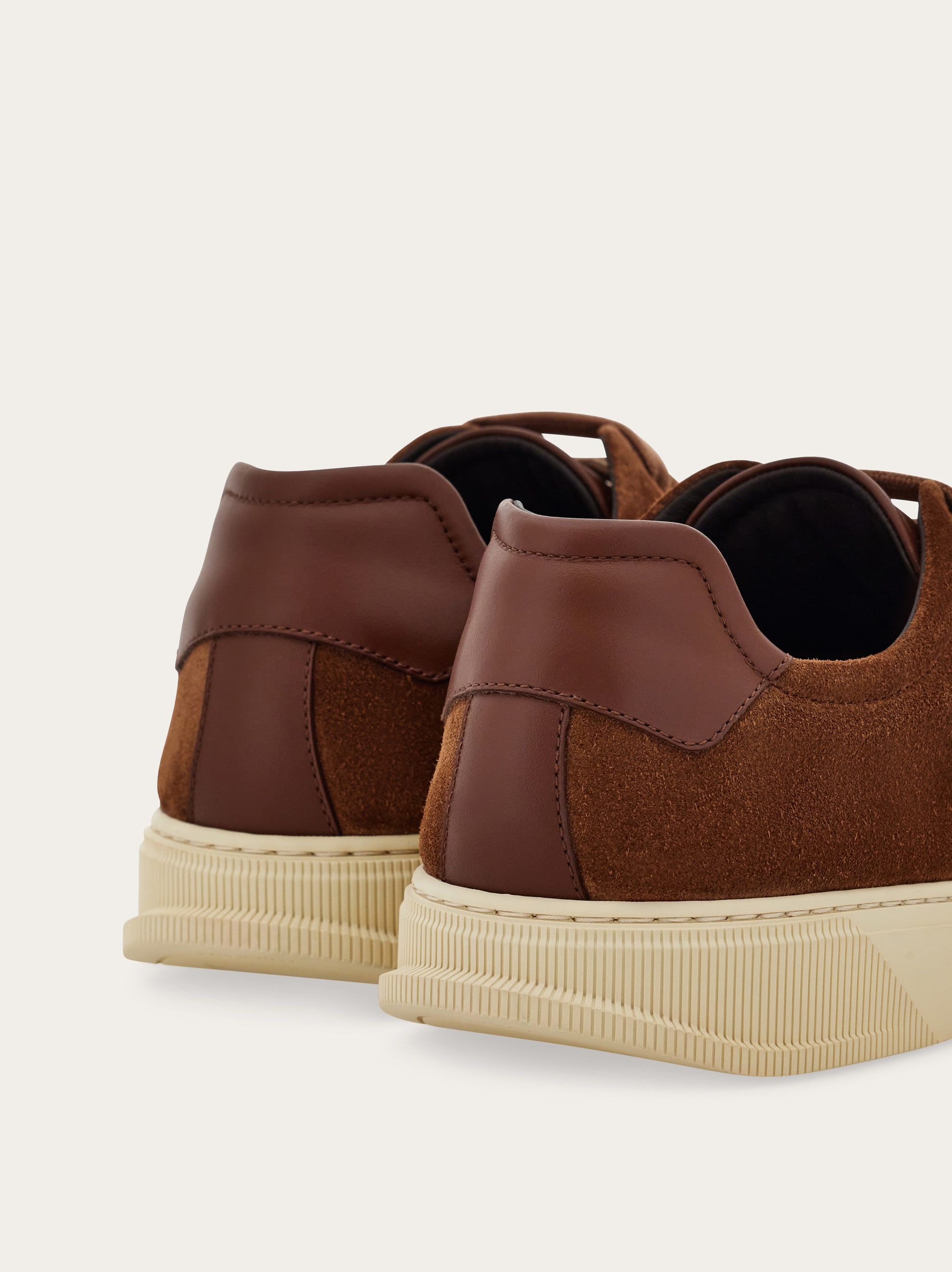 Low cut sneaker - Men | Ferragamo