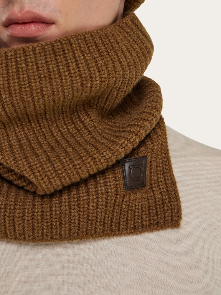 Cashmere blend collar Gallery image 4