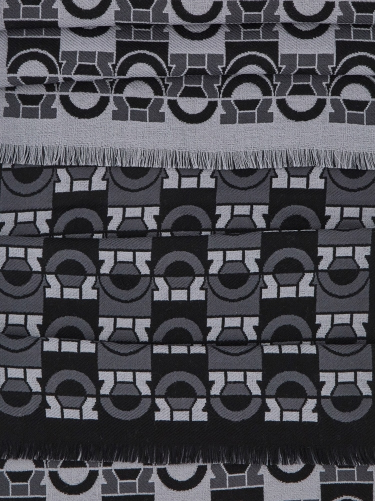 Gancini jacquard scarf Gallery image 5