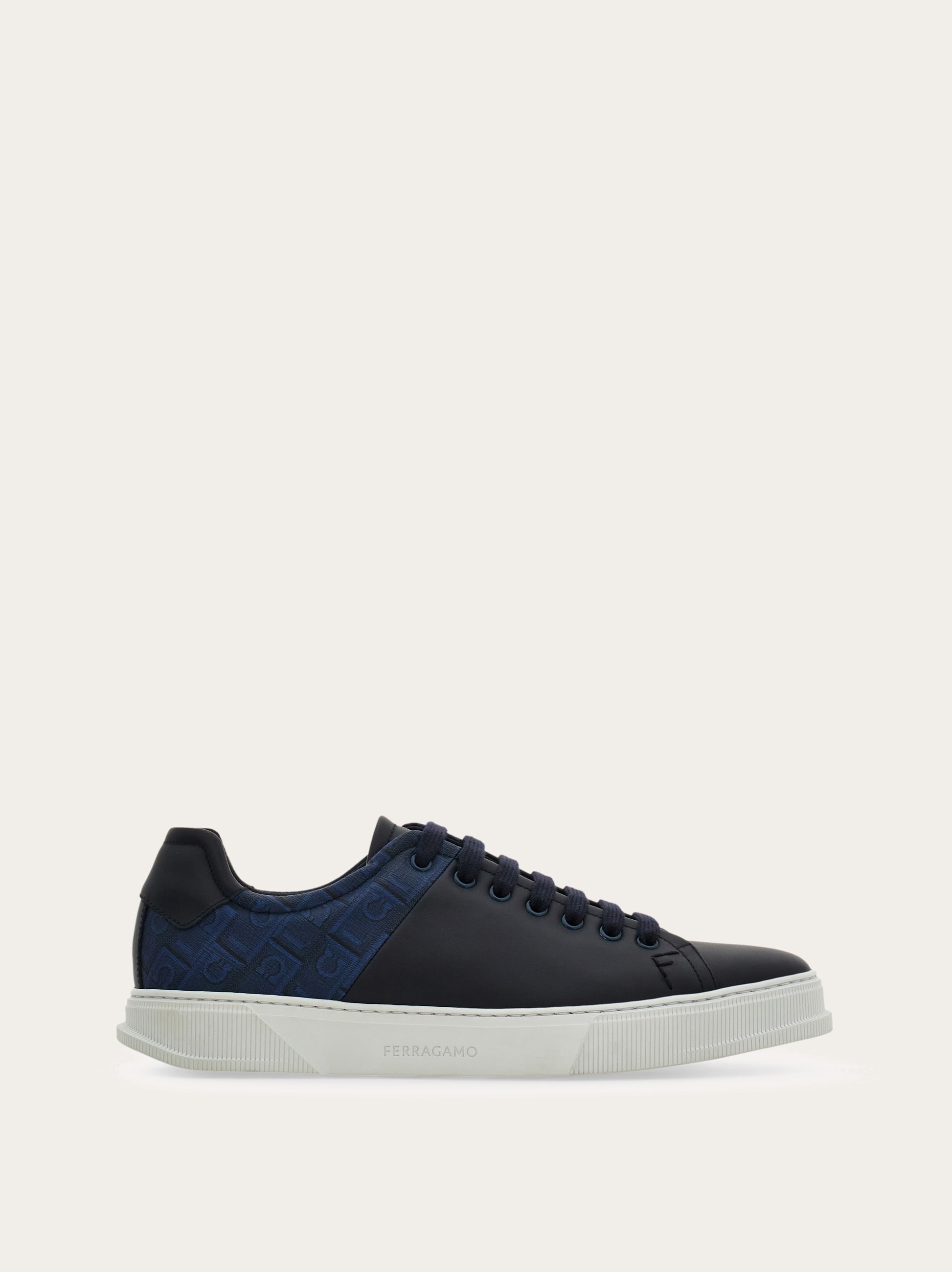 トップス salvatoreFerragamo Low cut sneaker - Men | Ferragamo
