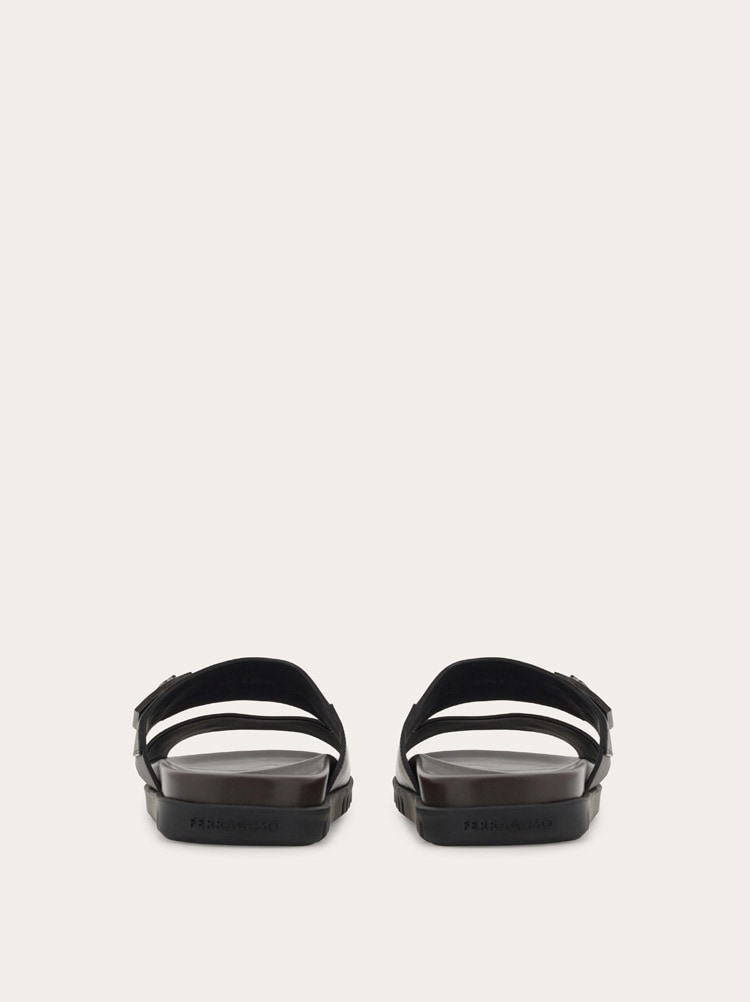 Chunky sandal with Hug buckle Gallery image 5