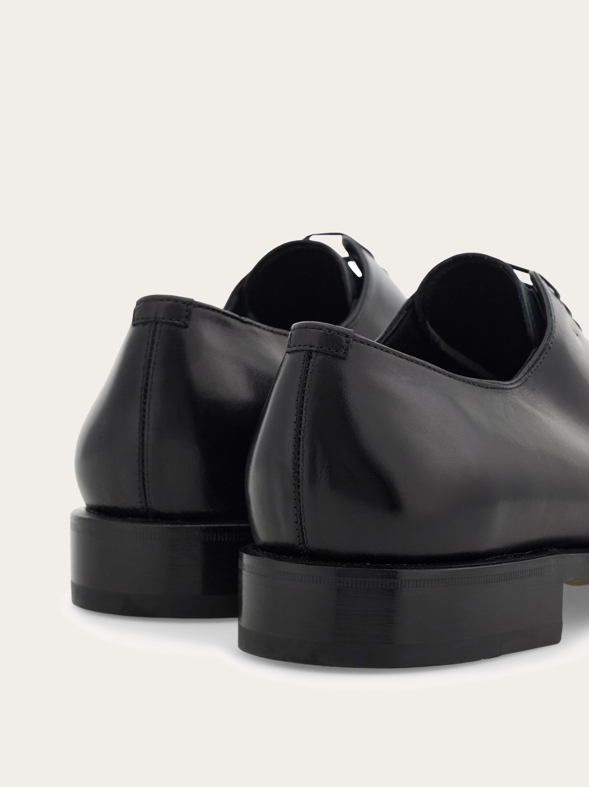 トラメッザ レースアップ - メンズ | Ferragamo