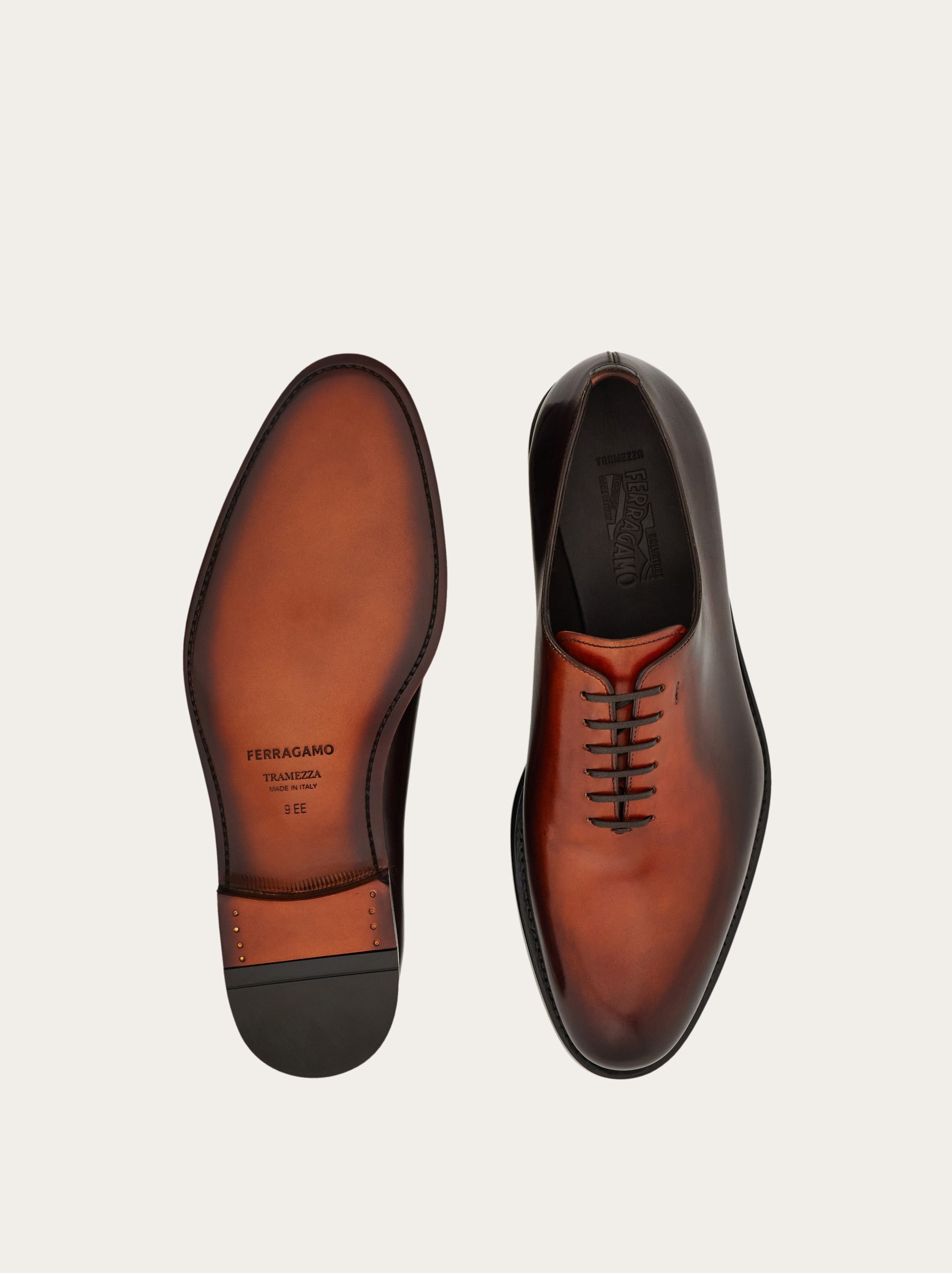 Tramezza plain toe Oxford - Men | Ferragamo