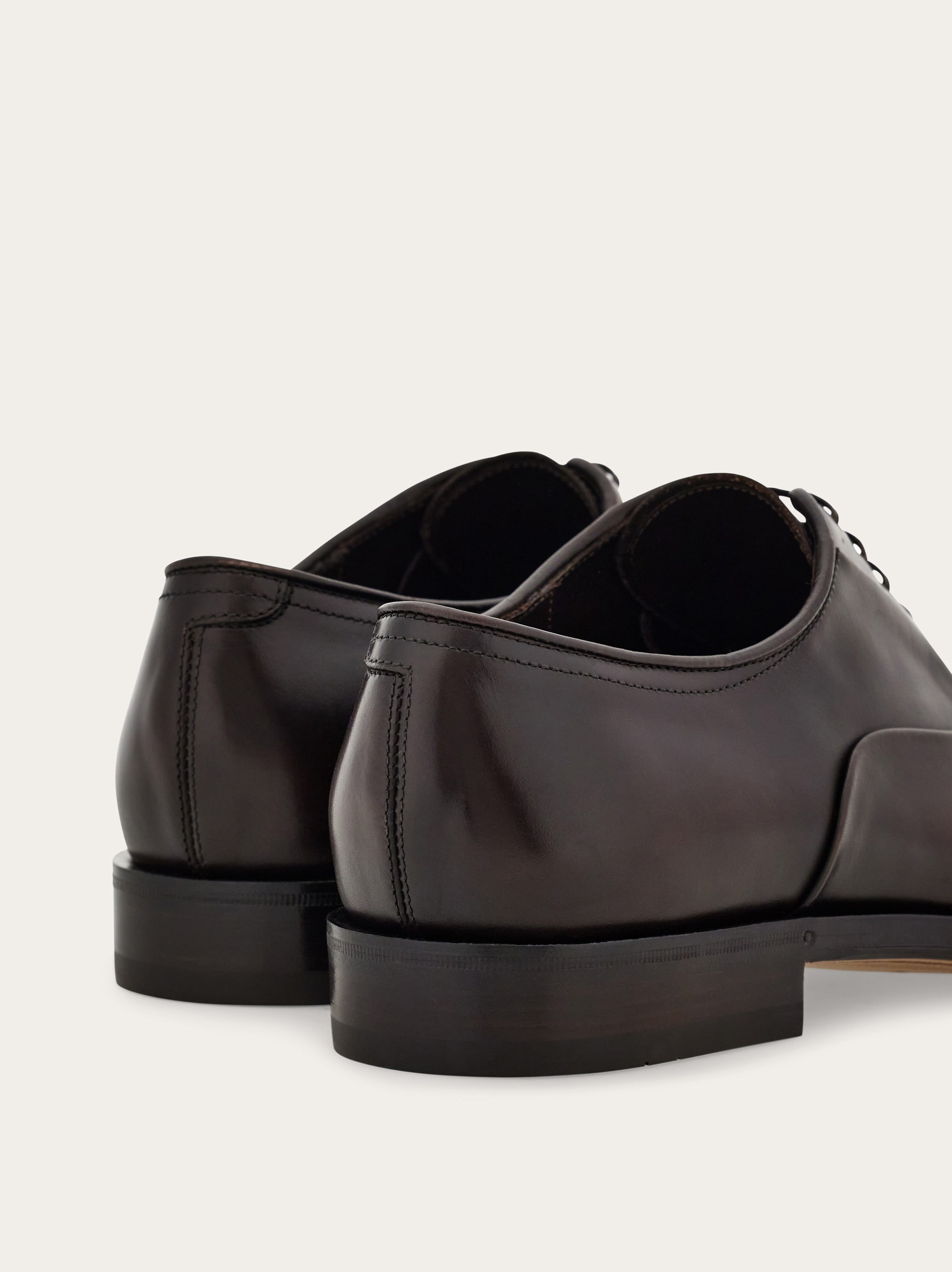 Oxford shoe with toe cap - Men | Ferragamo