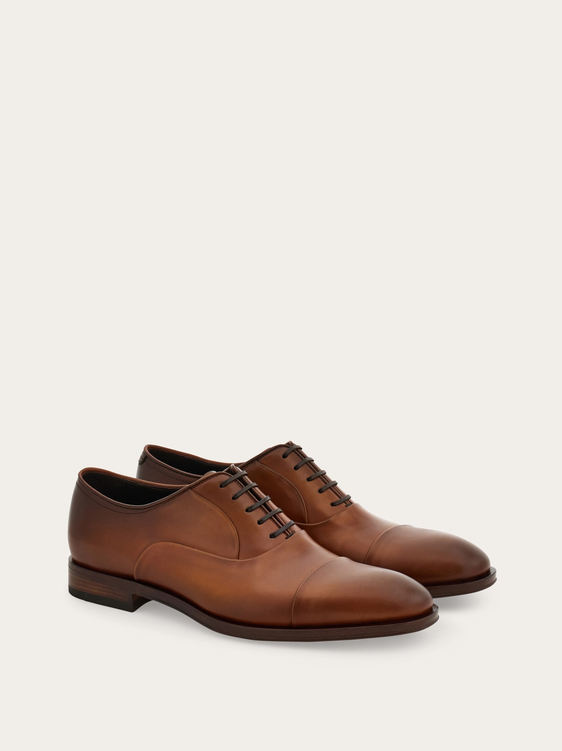 Oxford shoe with toe cap - Men | Ferragamo