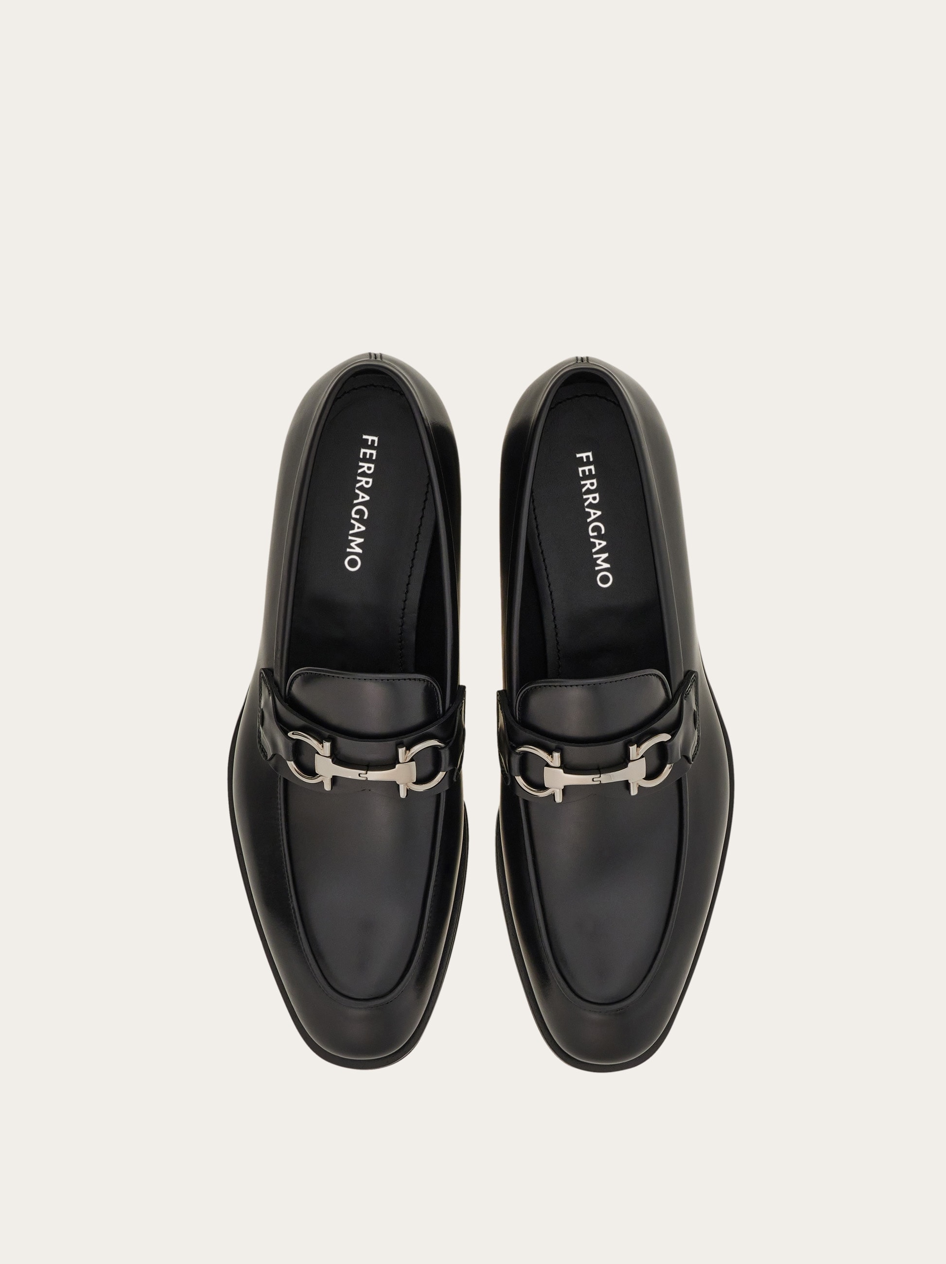 FERRAGAMO ローファー Loafer with Gancini buckle - Men | Ferragamo