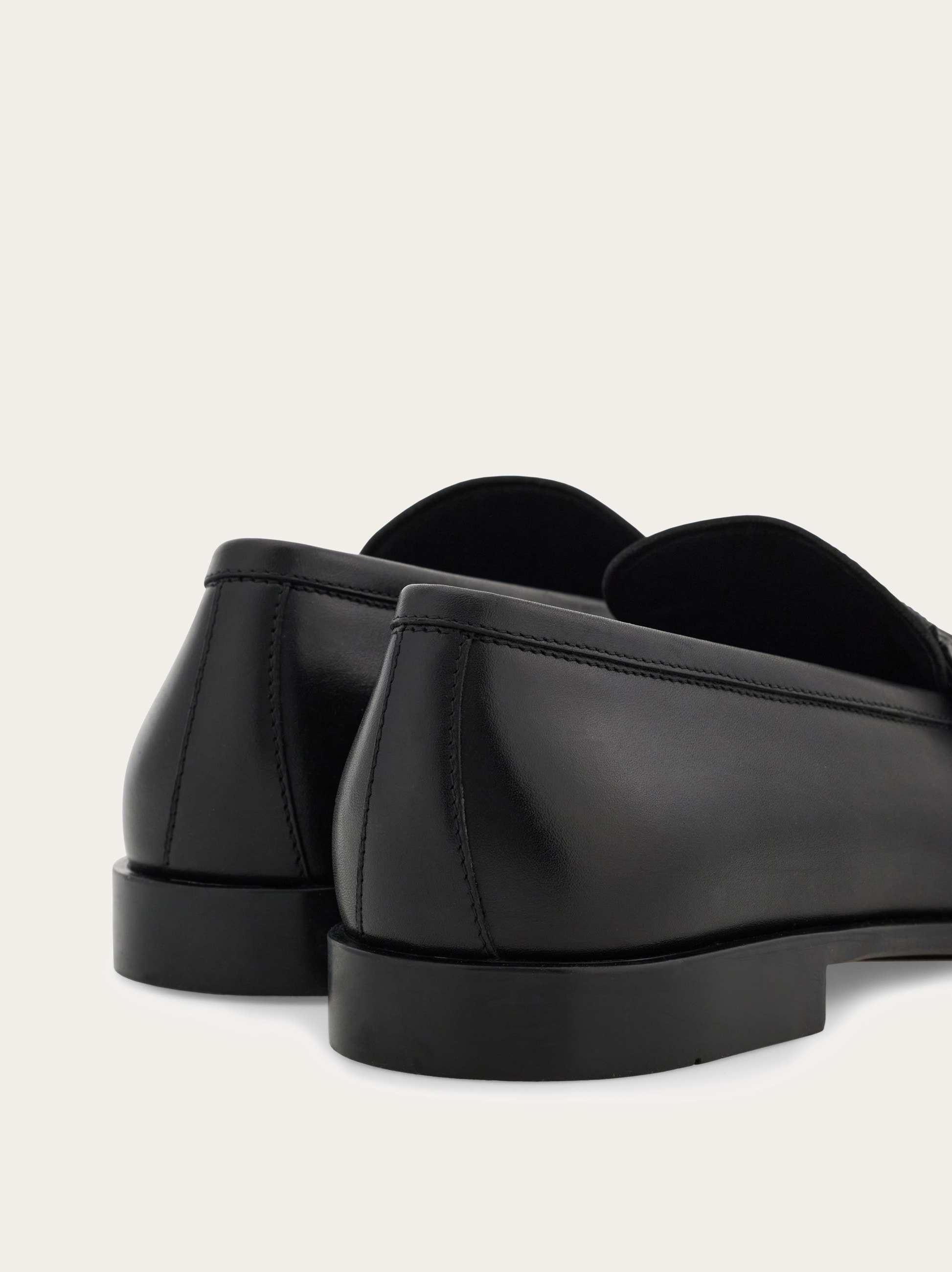 Gancini loafer - Men | Ferragamo