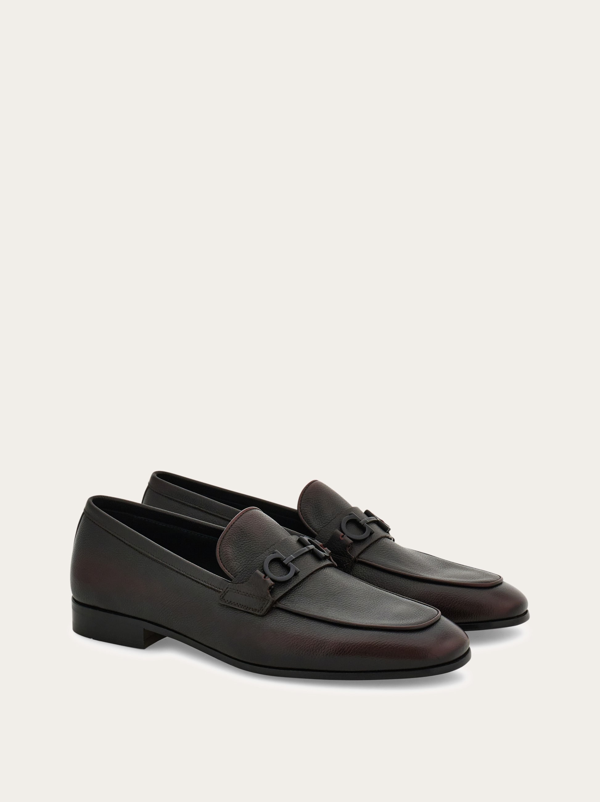 FERRAGAMO ローファー Loafer with Gancini detail - Men | Ferragamo