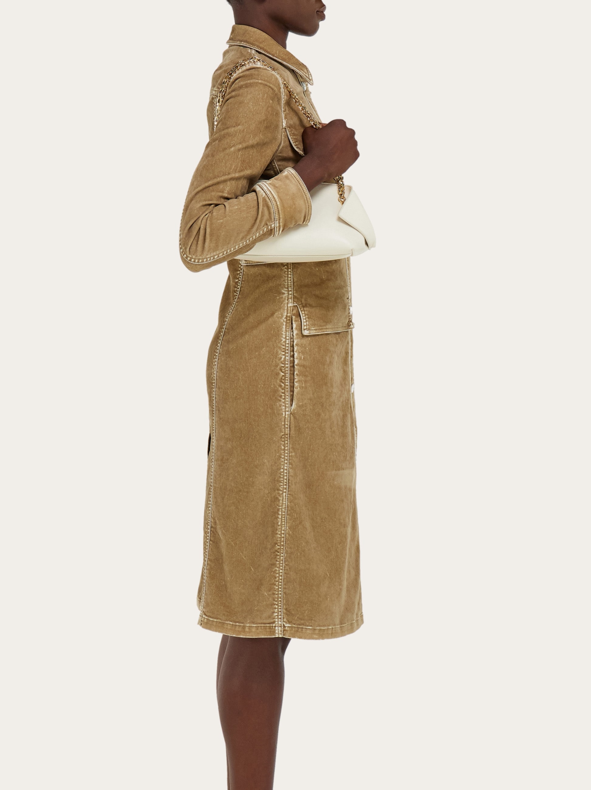 Folded shoulder bag (S) - Women | Ferragamo