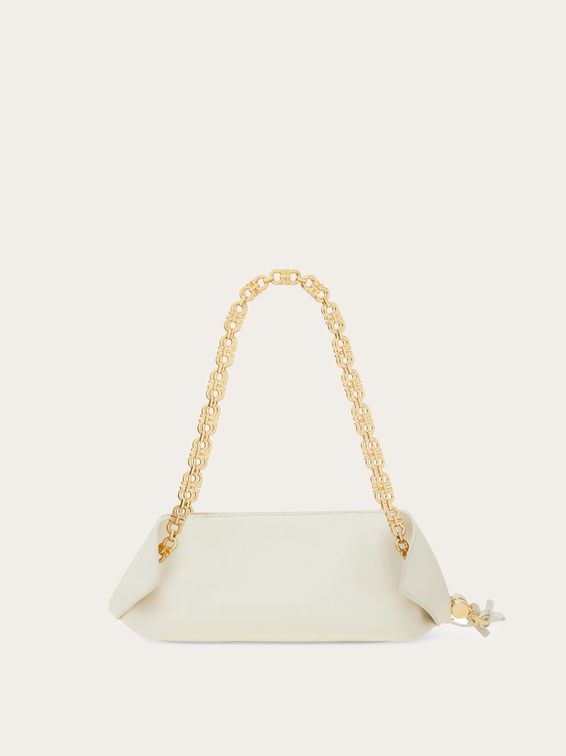 Gancini chain folded shoulder bag (S) - Women | Ferragamo