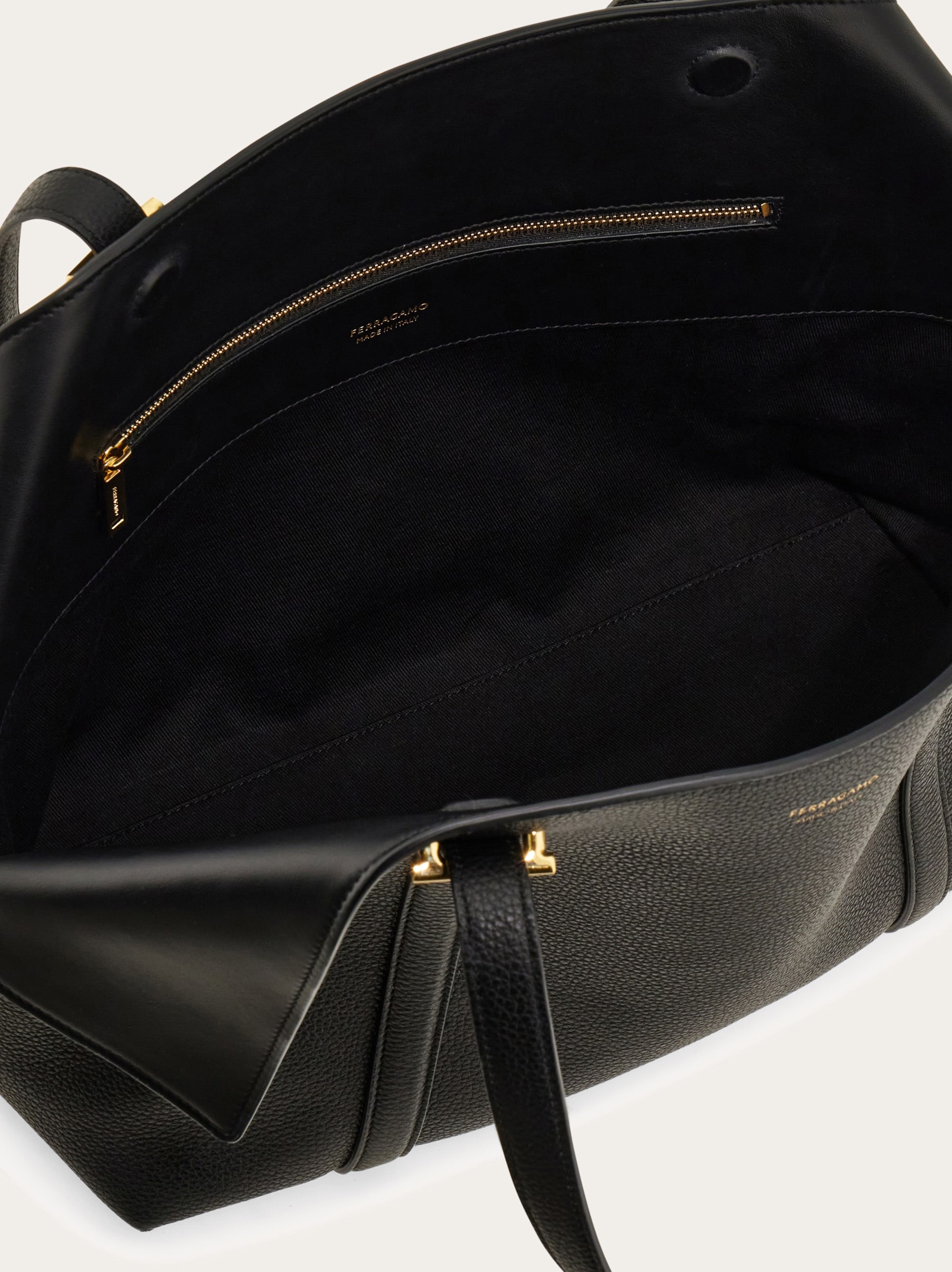 トートバッグ(M) - ウィメンズ | Ferragamo