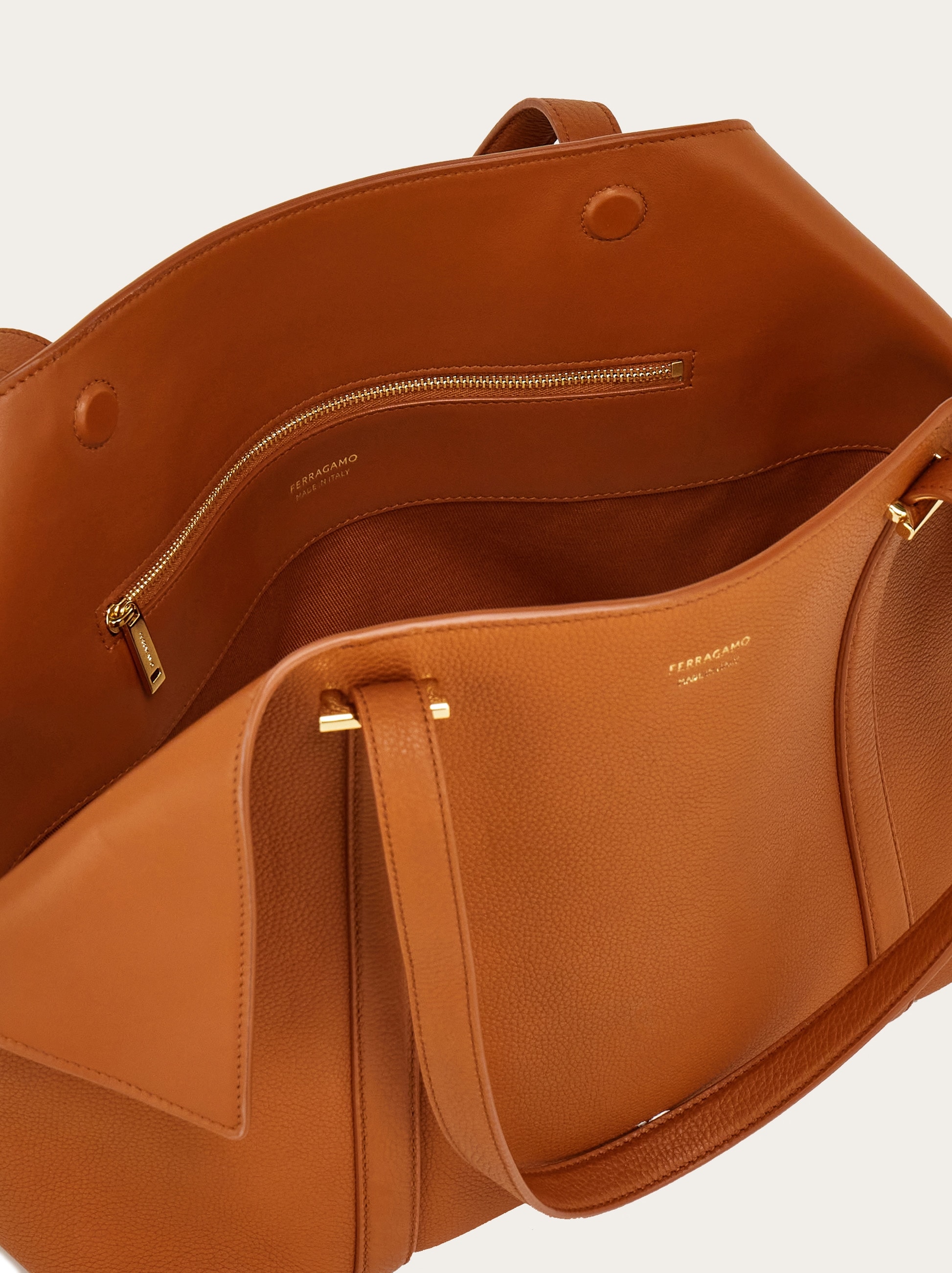トートバッグ(M) - ウィメンズ | Ferragamo