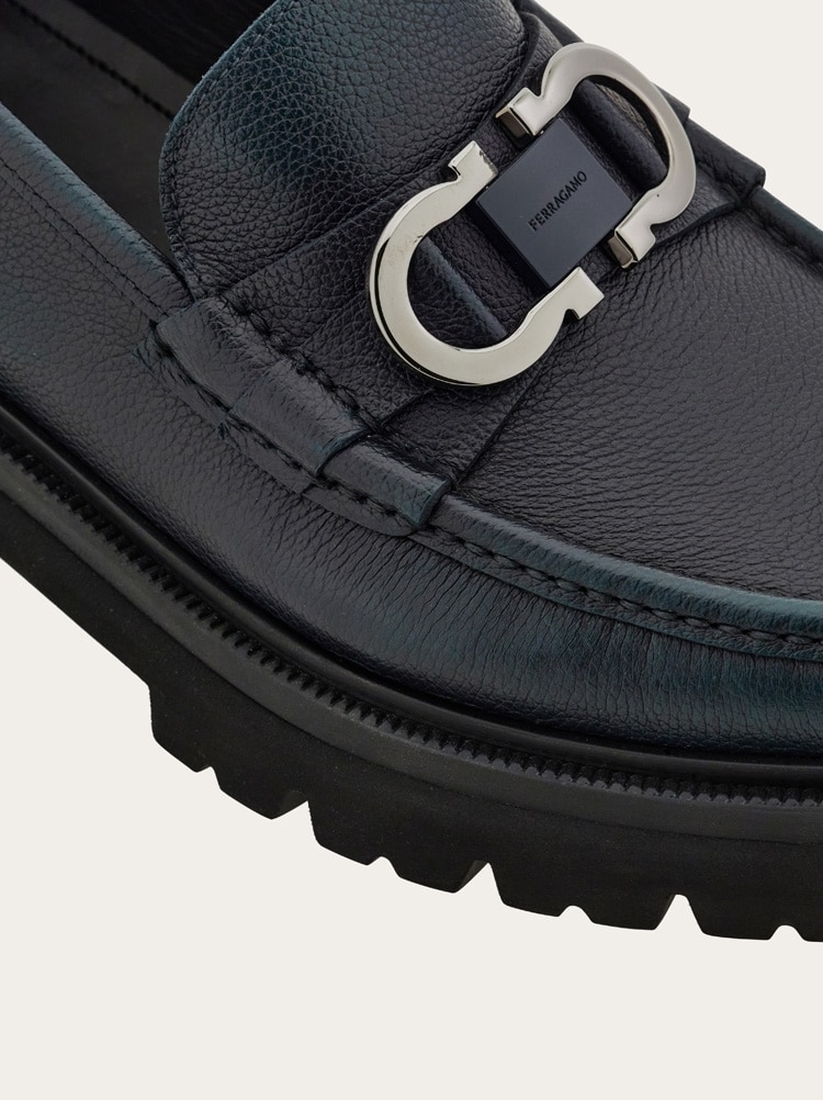 Moccasin with Gancini ornament Gallery image 6