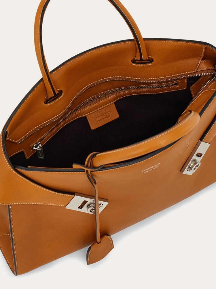 Hug briefcase Gallery image 6