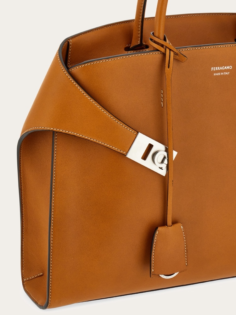 Hug briefcase Gallery image 8