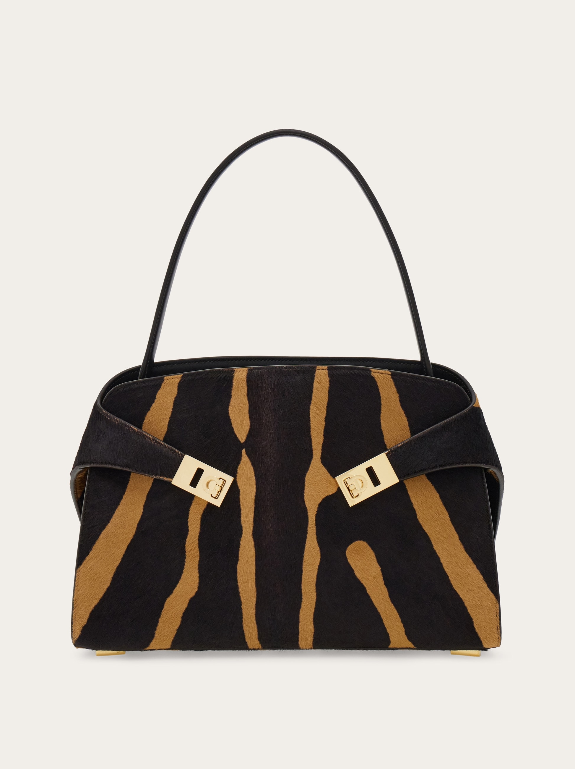 Hug ソフト バイカラー ワンショルダーバッグ(M) - ウィメンズ | Ferragamo