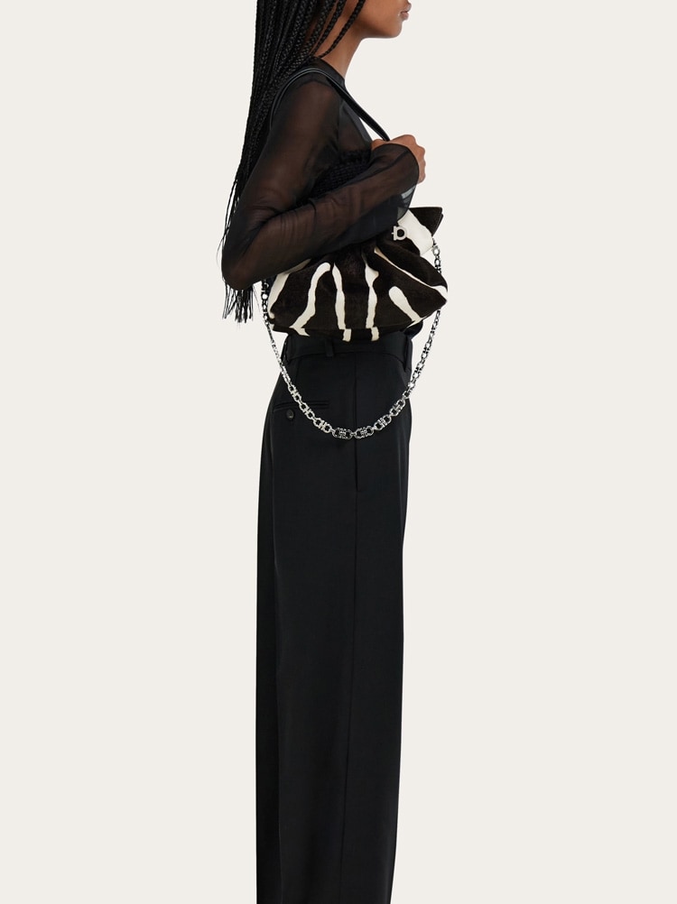 フェラガモ ソフトバッグ(S) Gallery image 2