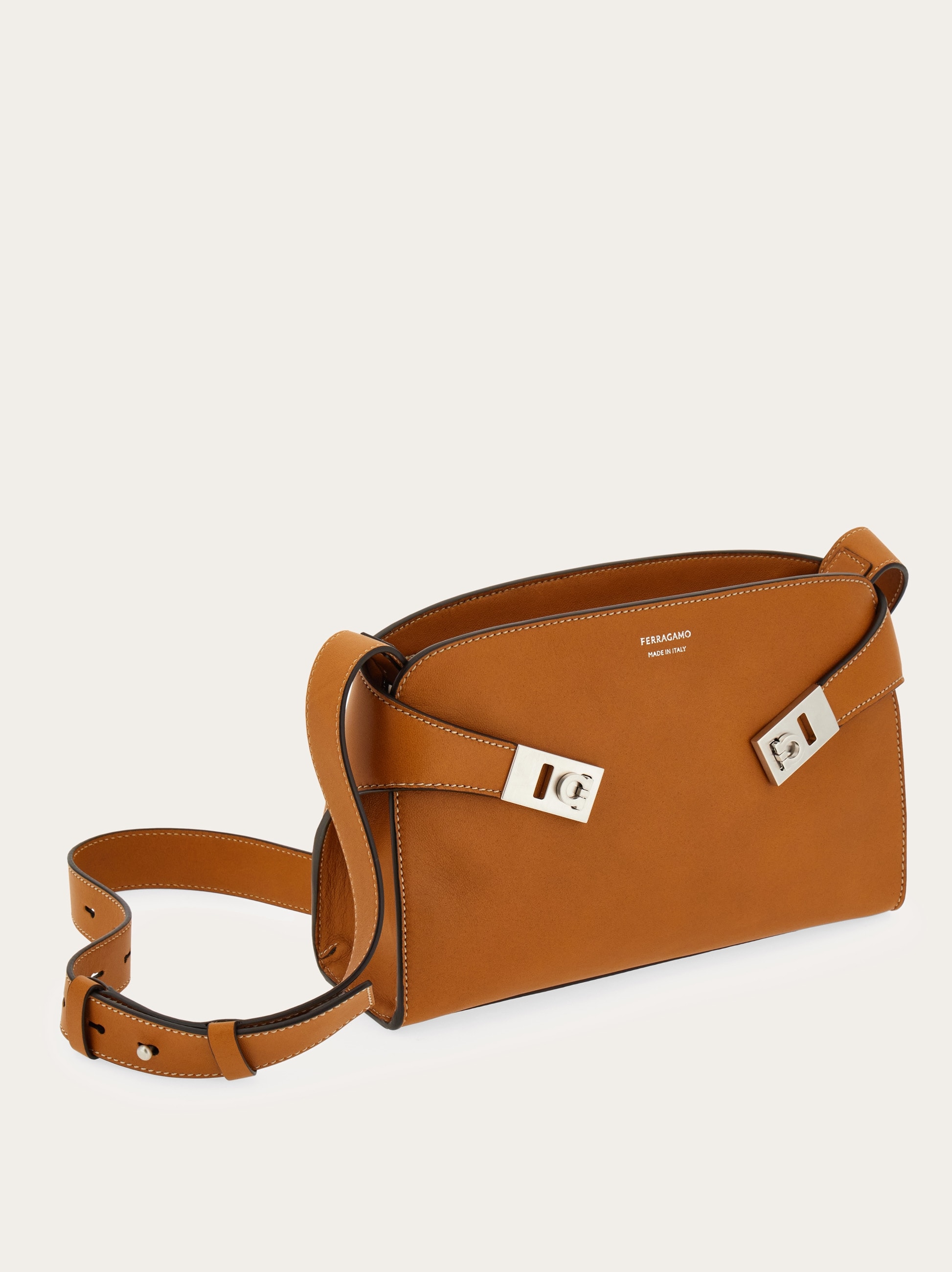Hug messenger (S) - Men | Ferragamo